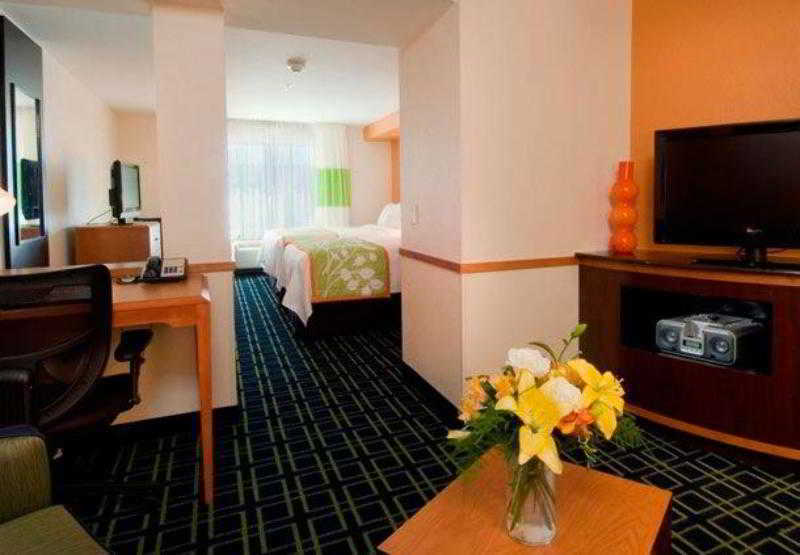 Fairfield Inn & Suites By Marriott Austin Parmer Tech Ridge Экстерьер фото